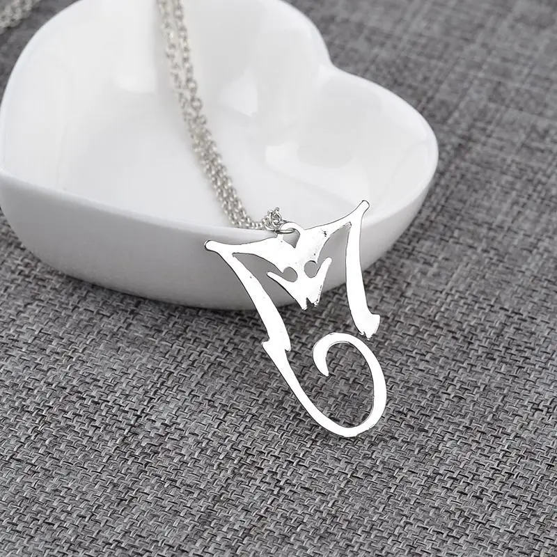 Anime Pendant Necklace - Collana con Ciondolo della Superstella Internazionale