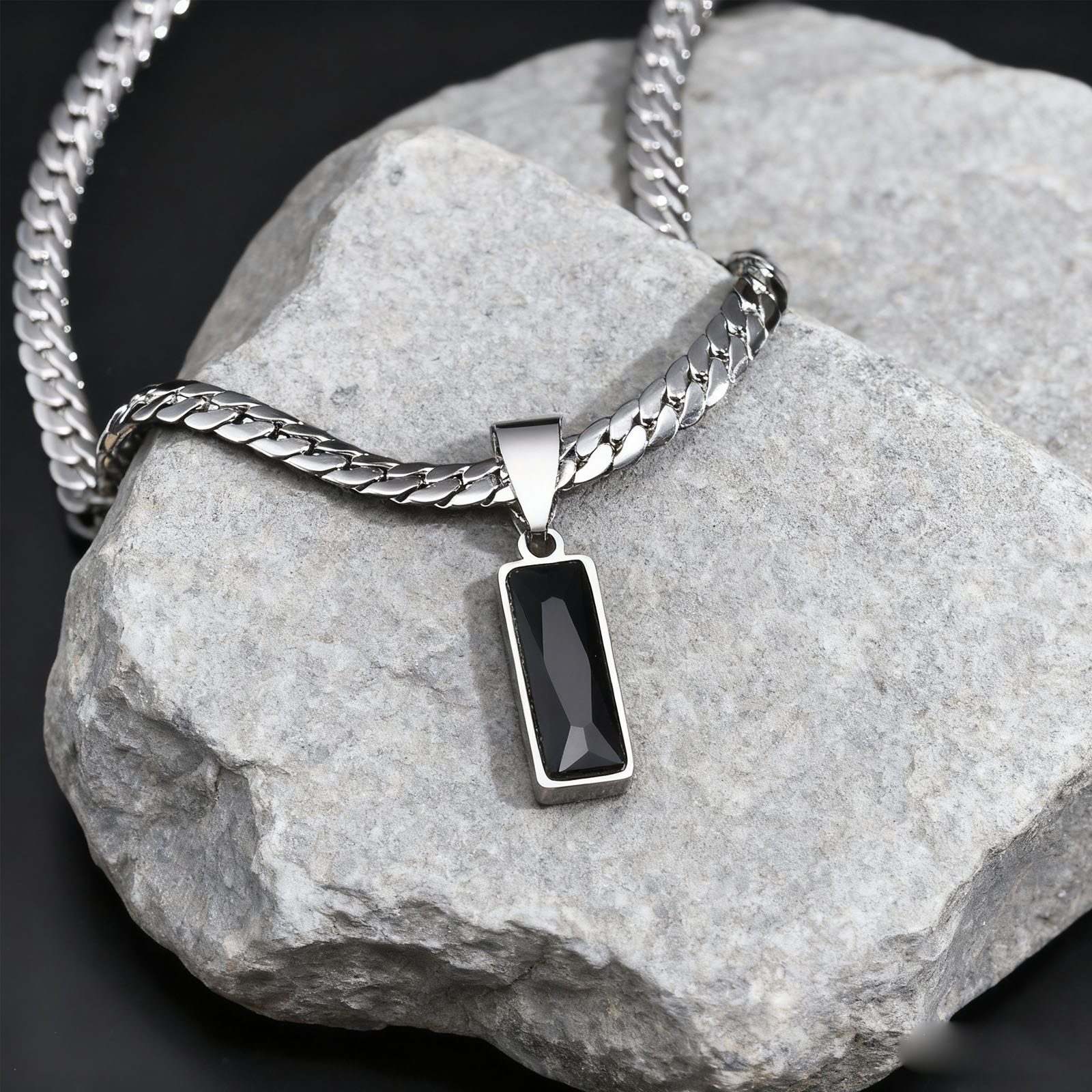 Cuban Link Chain 12Mm - Eleganti collane pendenti in pietra geometrica