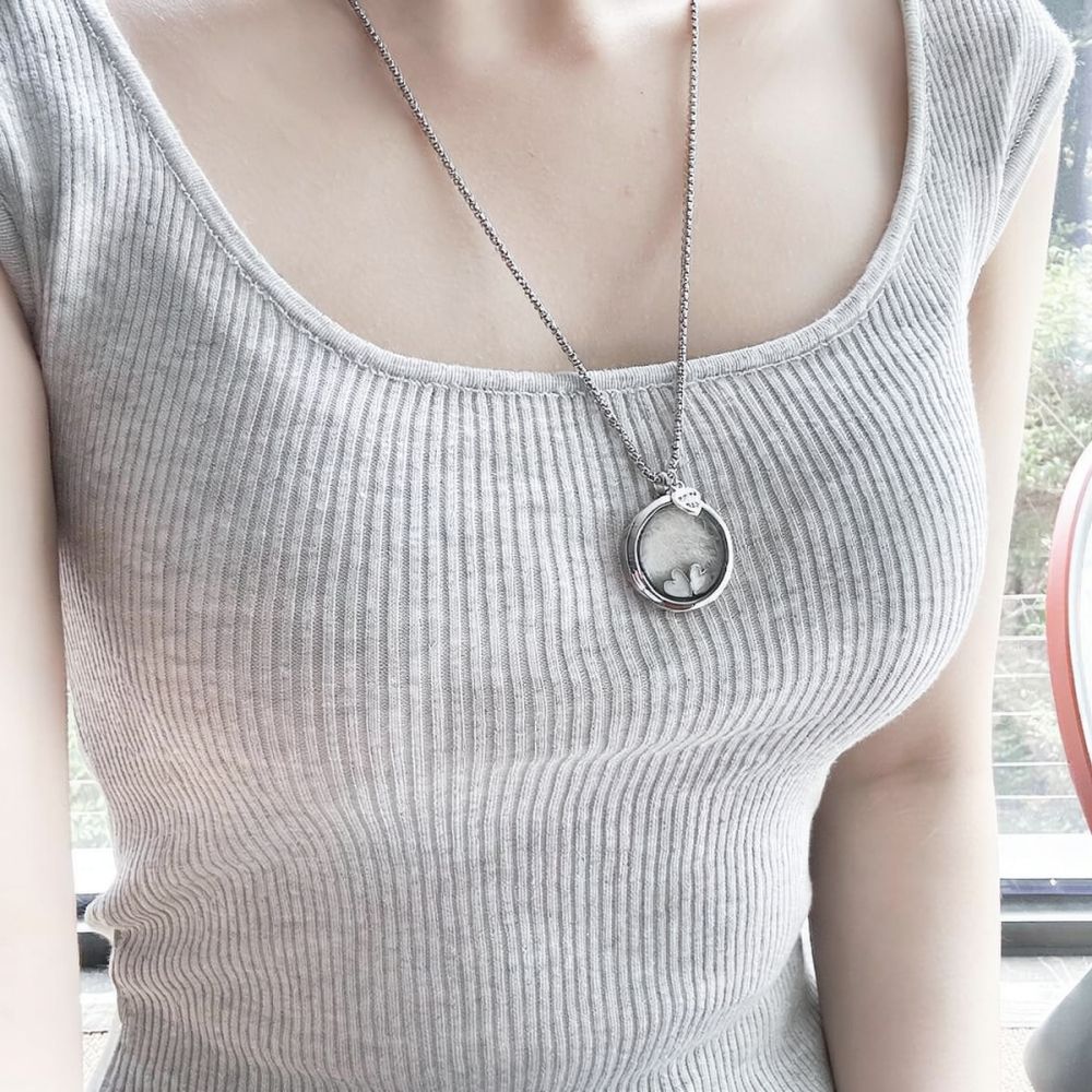 Collana commemorativa in accia - Heart Locket Necklace Photo recensione e prezzo