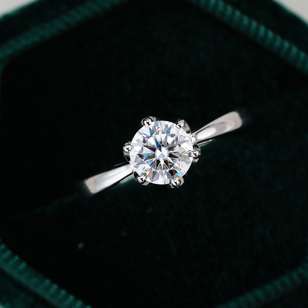 Anello Classico JoyceJelly con - Moissanite Engagement Ring 1 Carat recensione e prezzo
